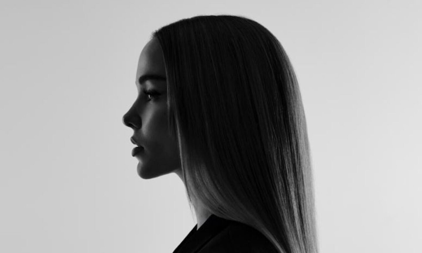 Dove Cameron Schwarzkopf