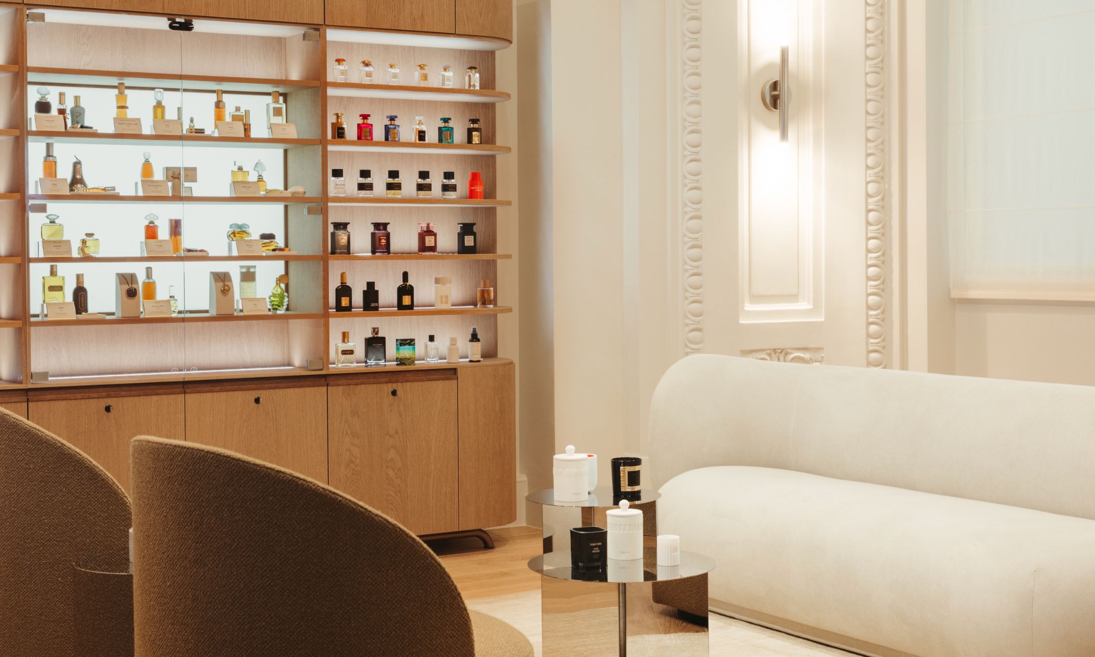 Estée Lauder Fragrance Atelier