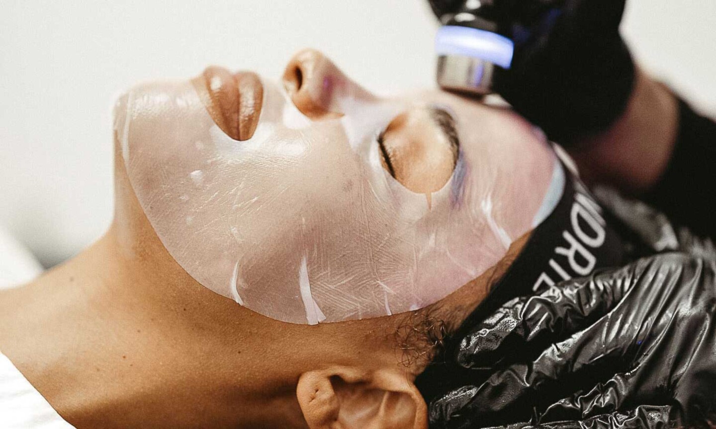 Face Foundrié Treatment
