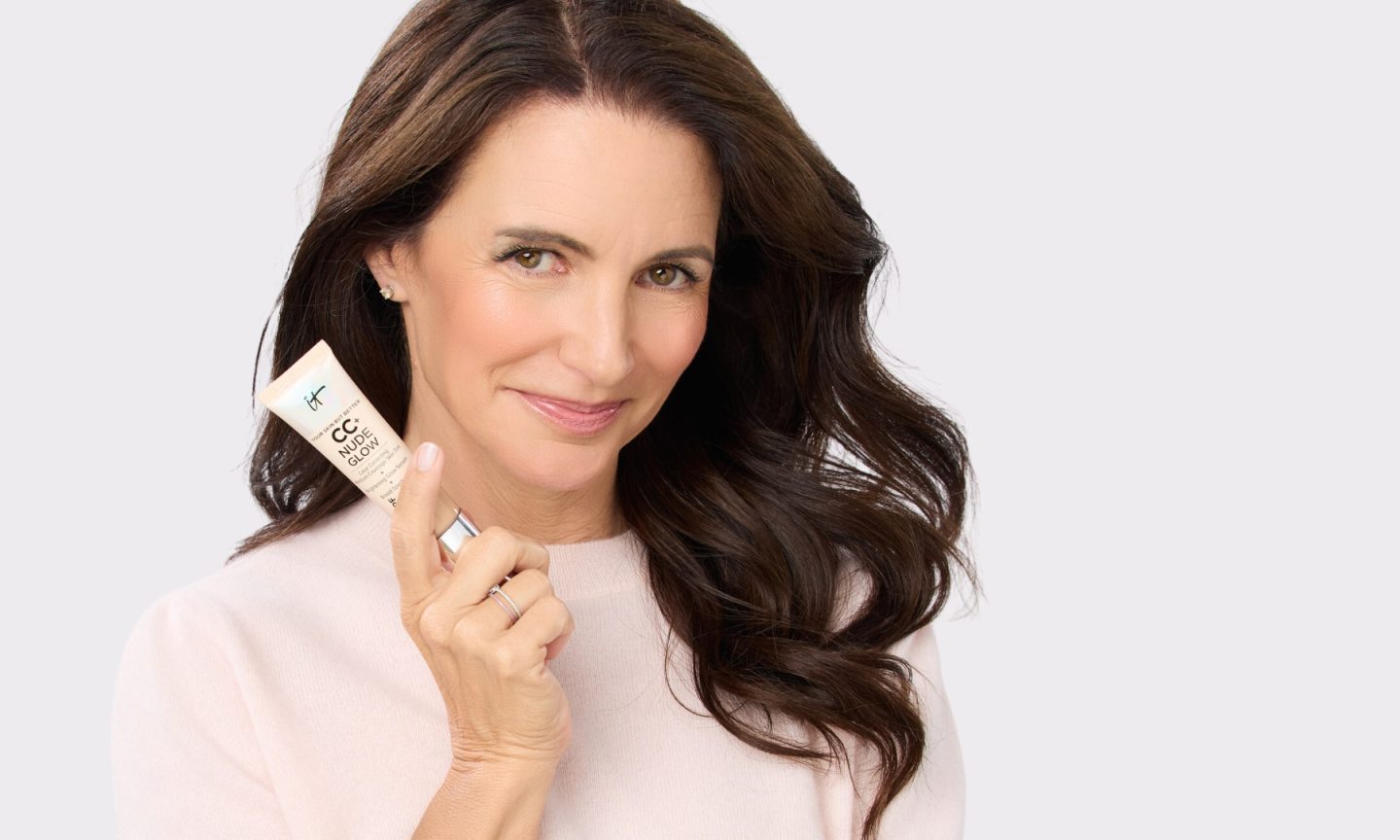 Kristin Davis for IT Cosmetics