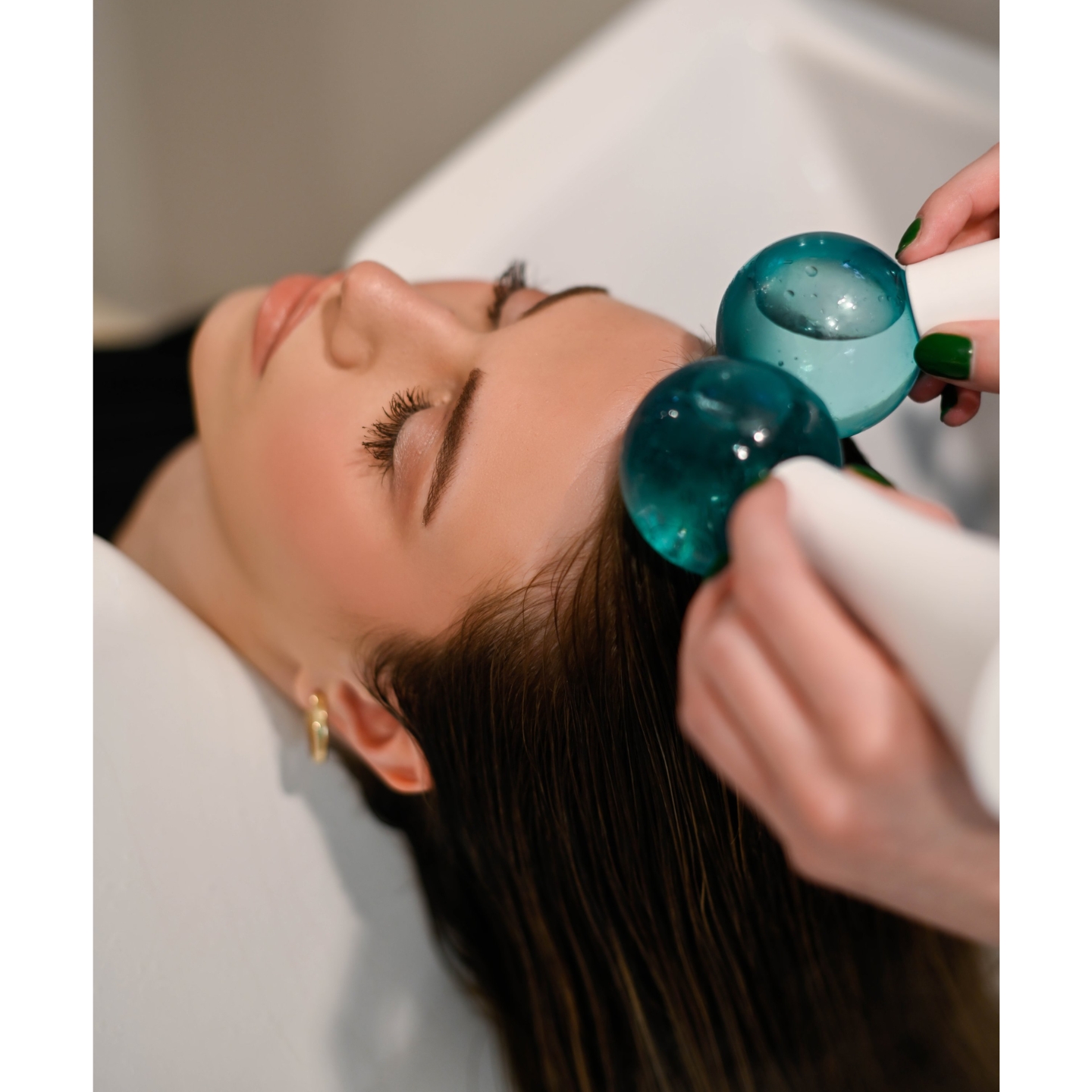 Flora Labs Paris hair spa